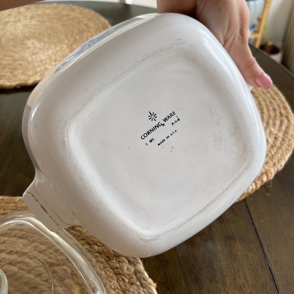 Vintage Corning Ware Blue Cornflower 1 Quart Casserole Dish with Lid USA - Picture 4 of 4
